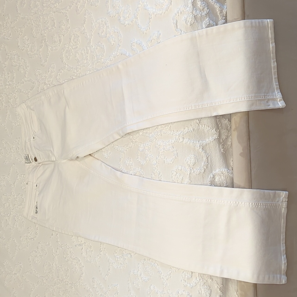 WHBM Blanc Bootcut Jeans